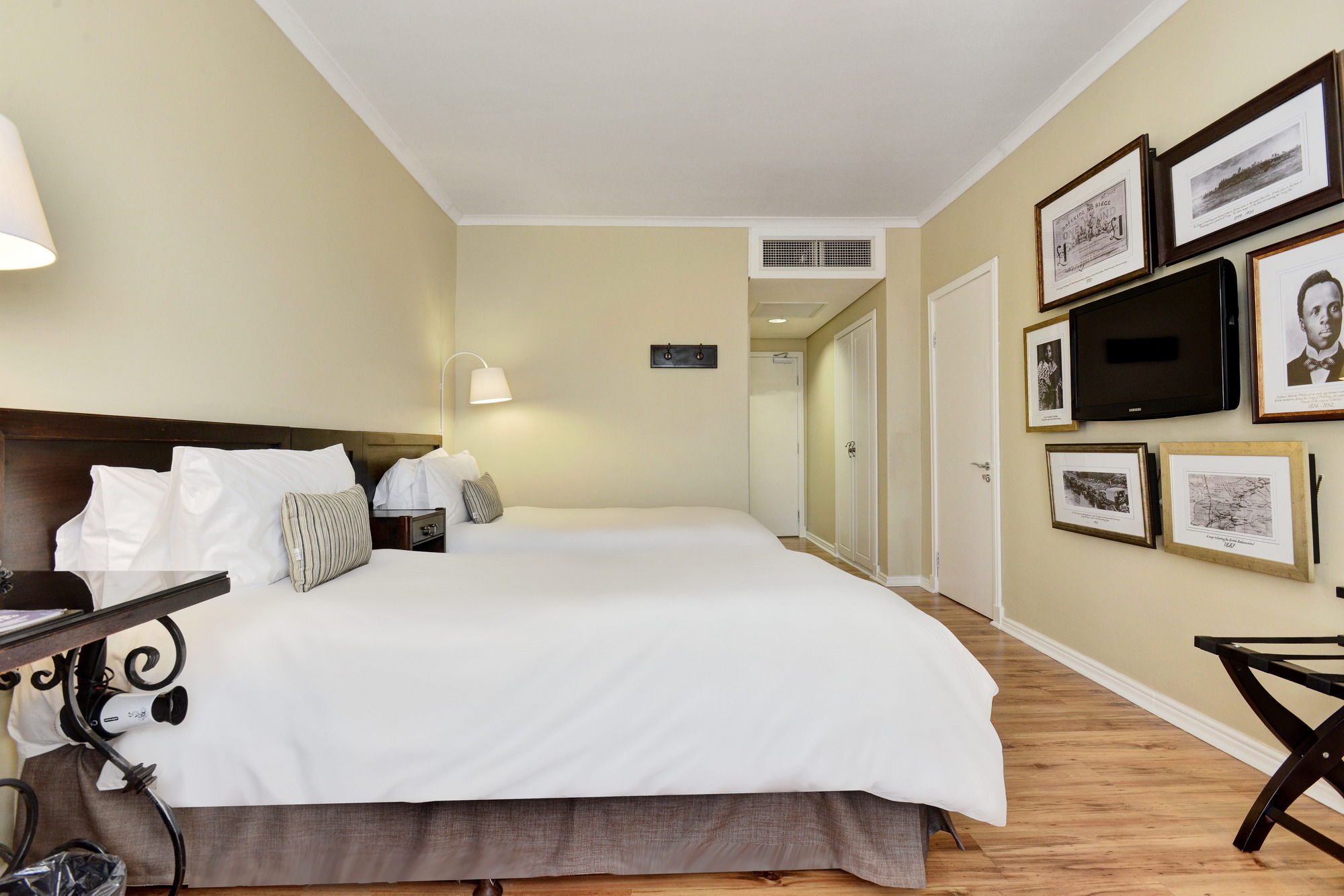 Protea Hotel by Marriott Mahikeng Mafikeng Exteriör bild